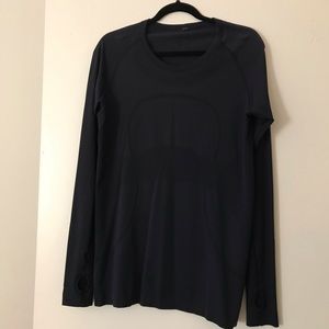 Long sleeved Lululemon shirt